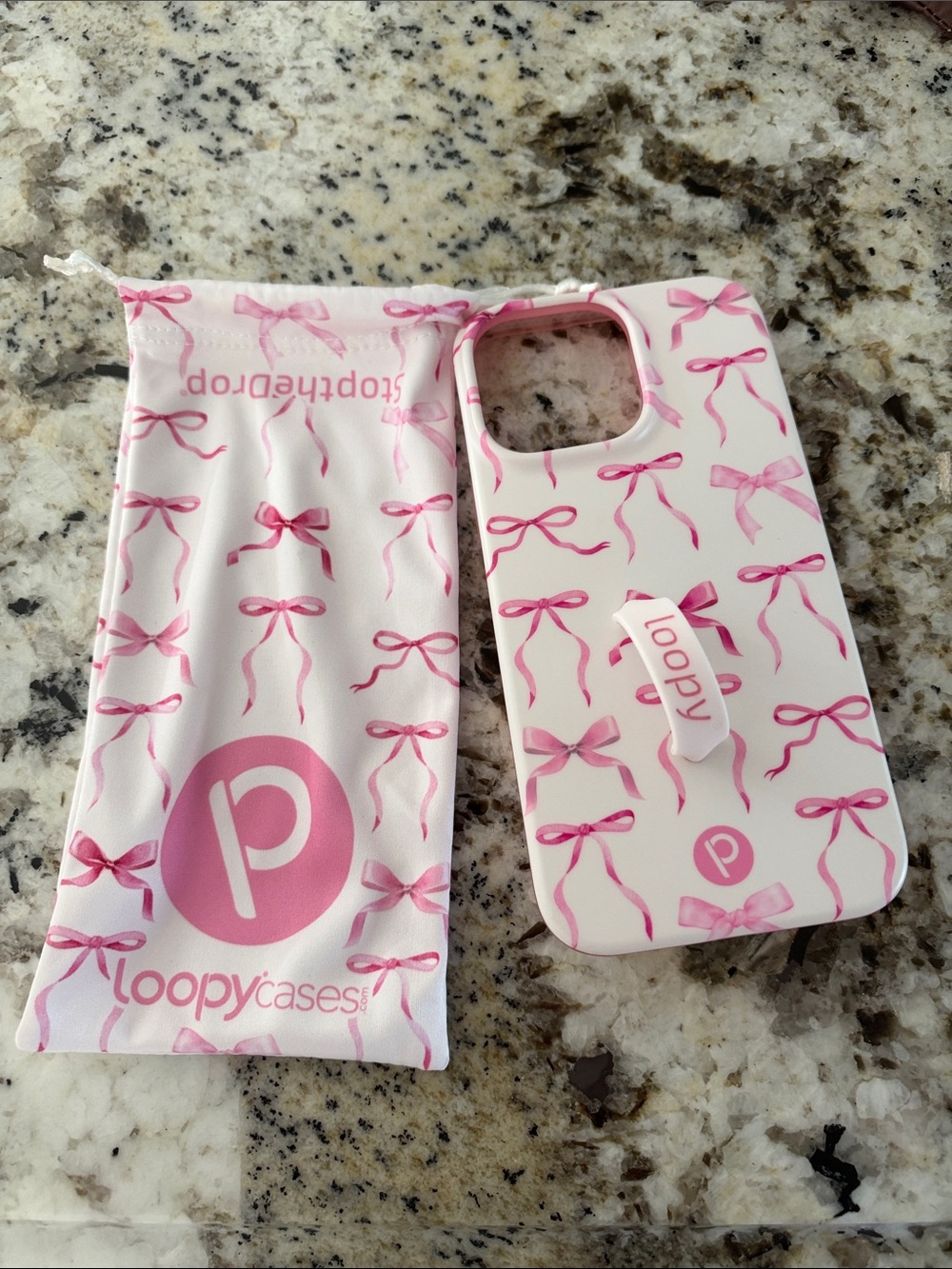 14 Pro Max Loopy Case Pink Bow Print Phone Case with Loopy Grip